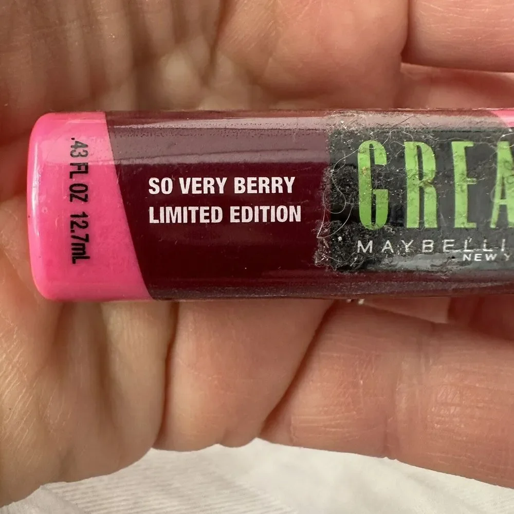 Maybelline Great‎ Lash Limited Edition Mascara- Color: So Very Berry